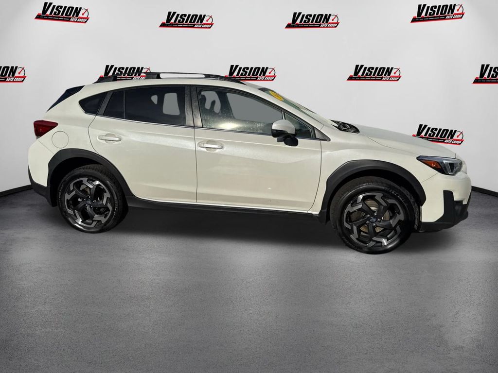 2022 Subaru Crosstrek Limited photo 2