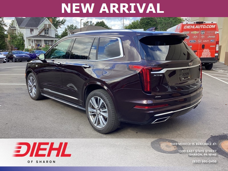 2020 Cadillac XT6 Premium Luxury photo 3