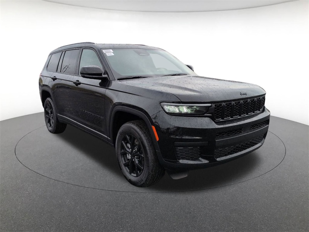 2025 Jeep Grand Cherokee L Altitude's photo