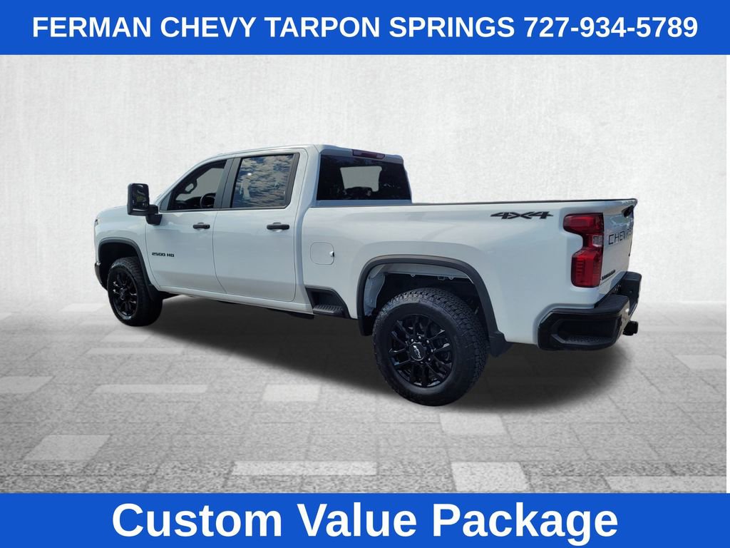 2025 Chevrolet Silverado 2500HD Custom photo 5