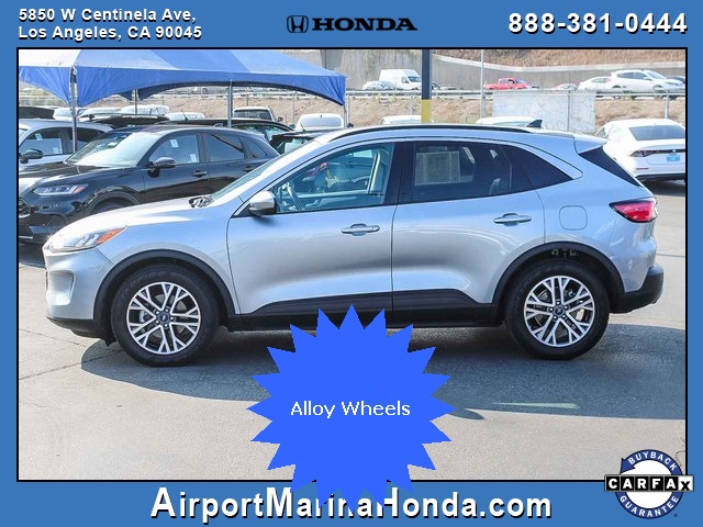 2021 Ford Escape SEL photo 3