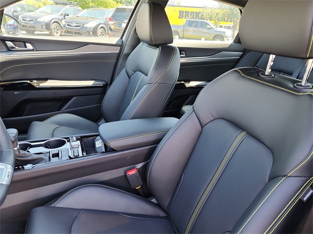 2026 Kia K5 GT photo 12