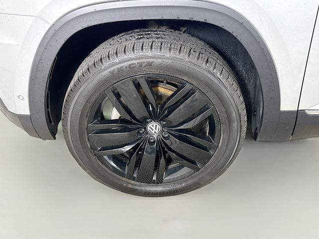 2018 Volkswagen Atlas SEL Premium photo 33
