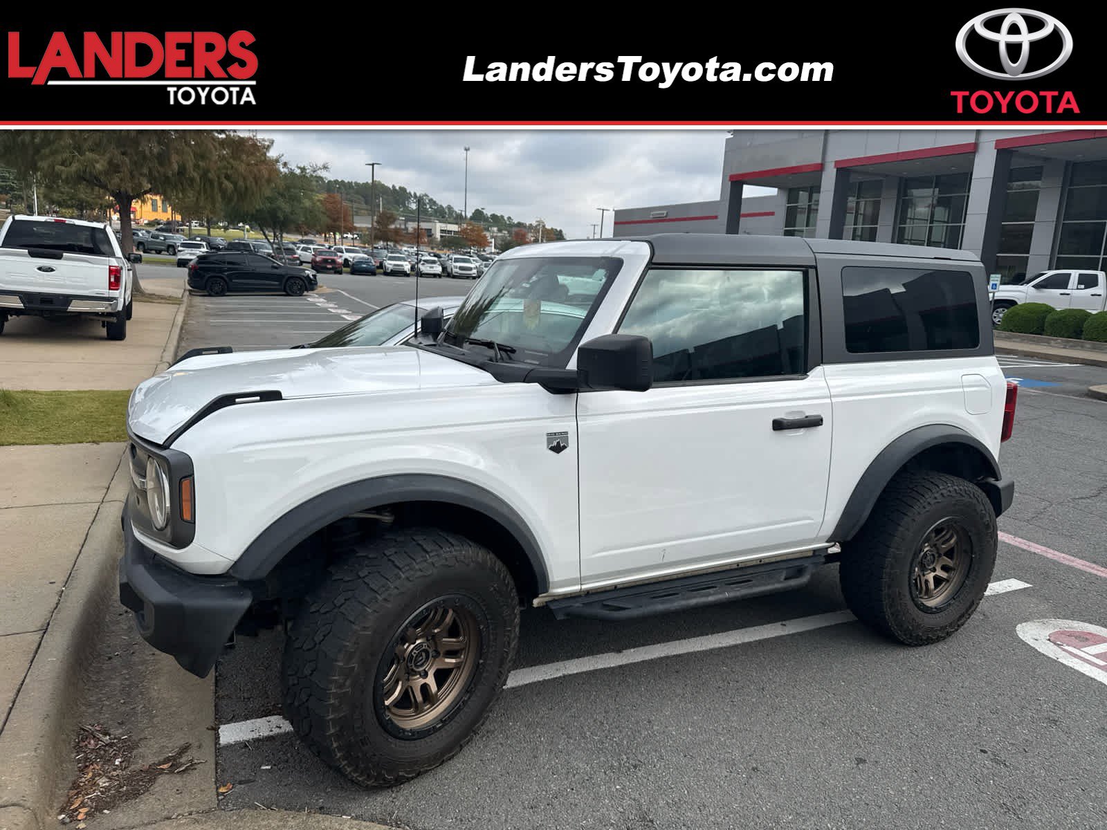 2023 Ford Bronco 2-Door Big Bend's photo