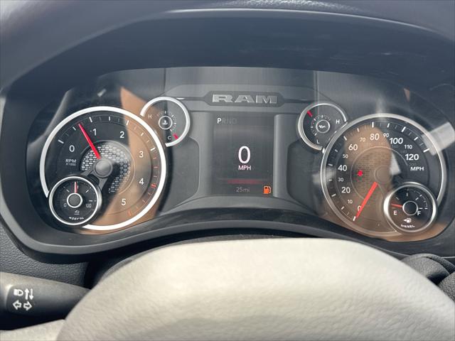 2025 Ram 2500 Tradesman photo 15