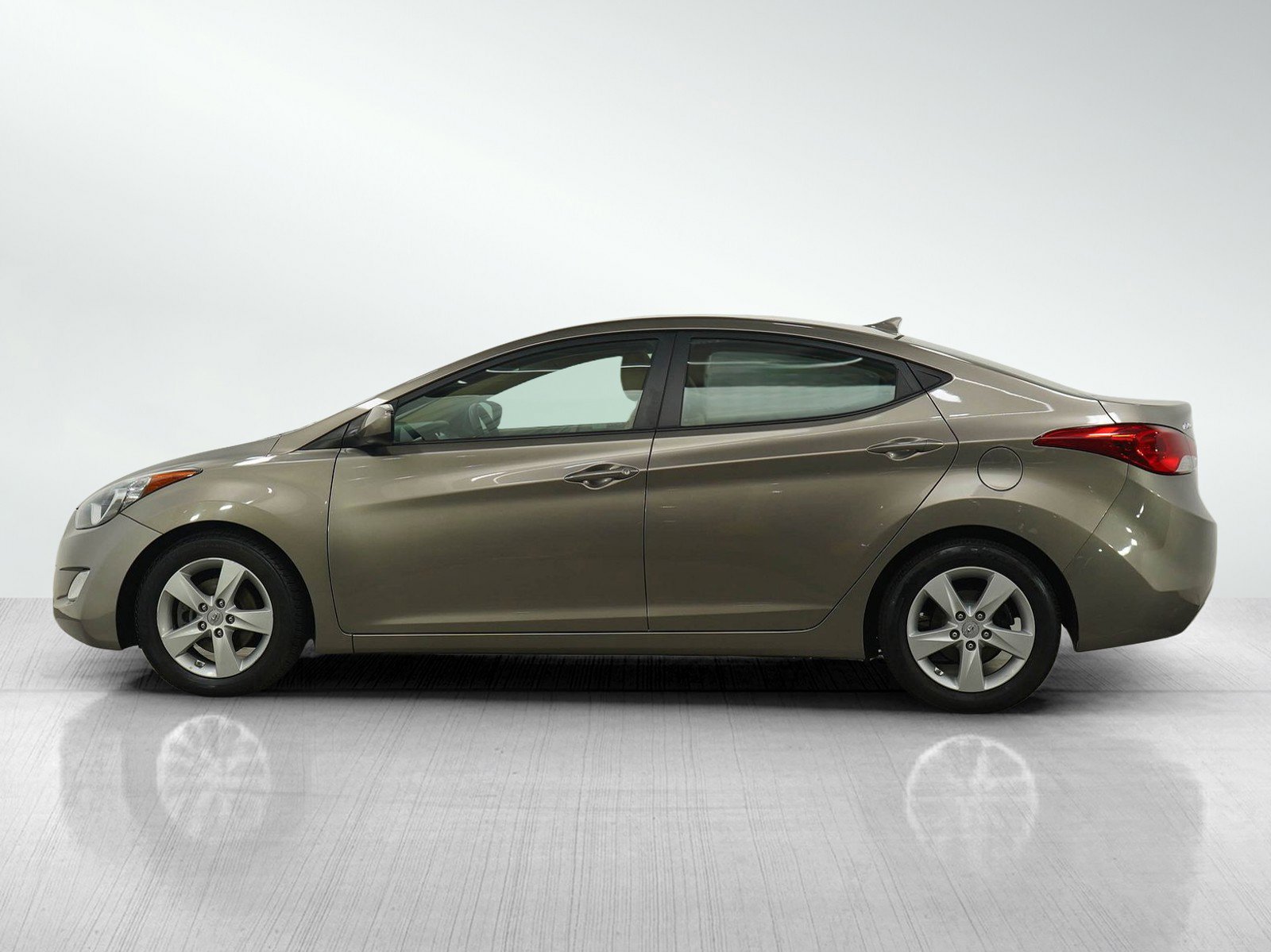 Used 2013 Hyundai Elantra GLS with VIN 5NPDH4AE5DH208797 for sale in Brooklyn Park, Minnesota