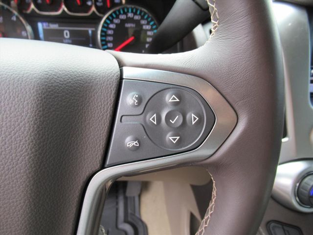 2017 Chevrolet Tahoe LT photo 17