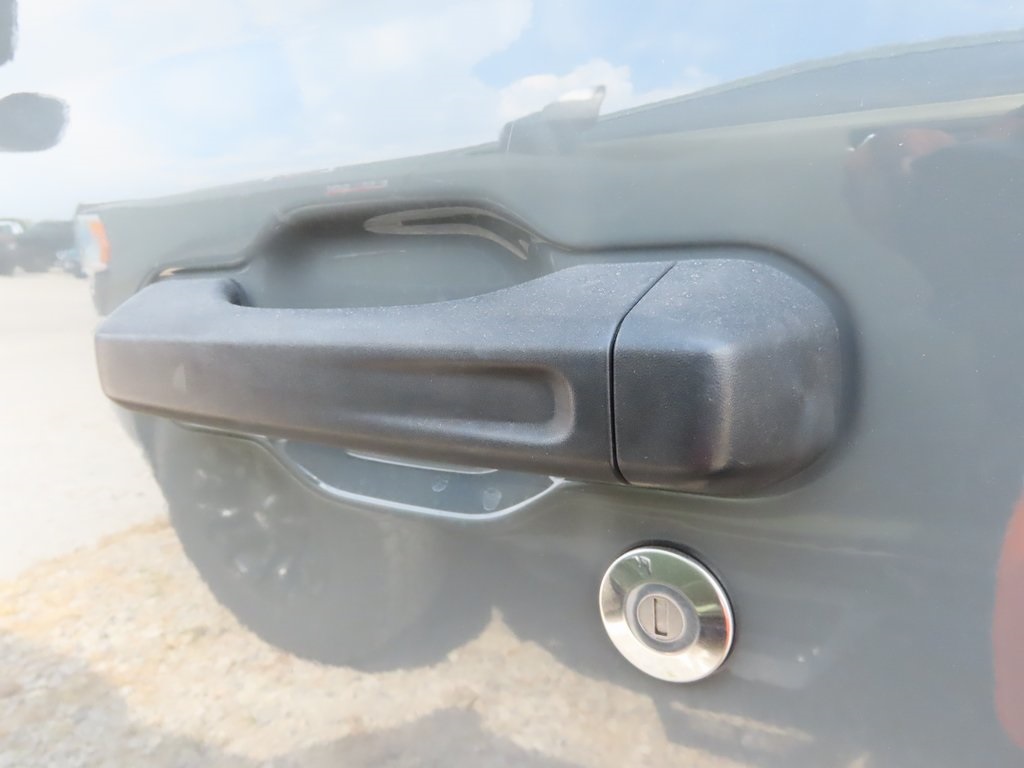 2019 Jeep Wrangler Sport S photo 17