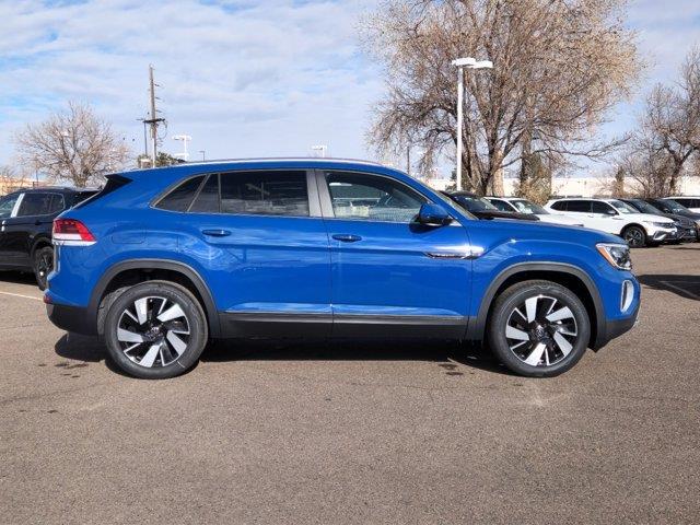 2025 Volkswagen Atlas Cross Sport SE Technology photo 2