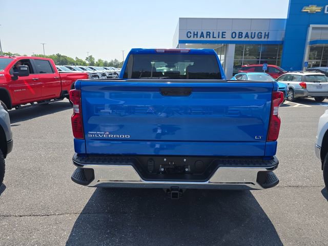 2025 Chevrolet Silverado 1500 LT photo 4