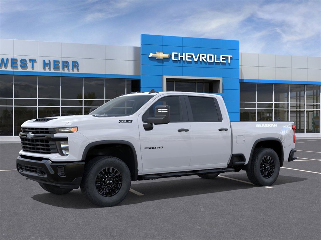 2026 Chevrolet Silverado 2500HD photo 2