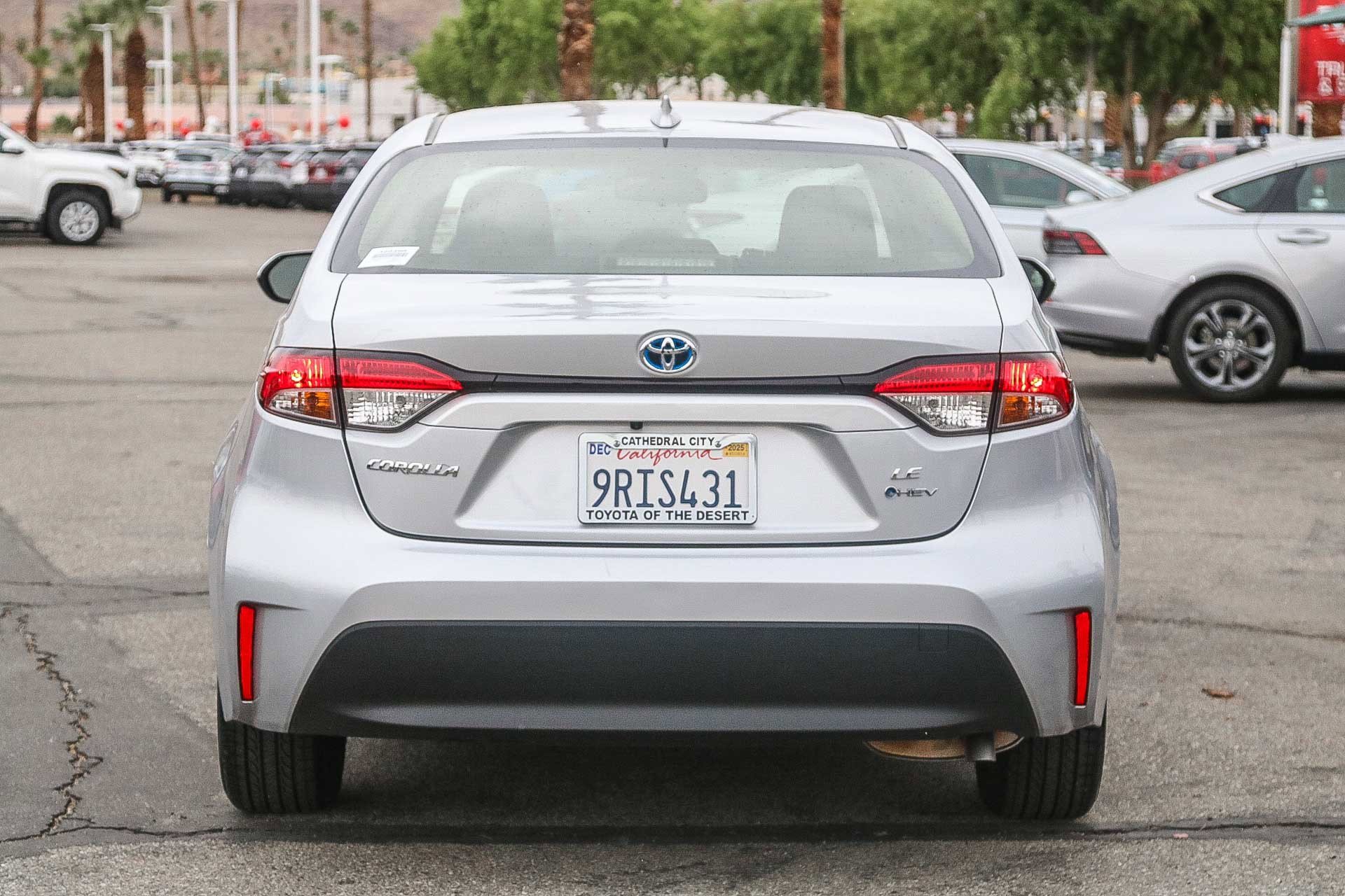 2025 Toyota Corolla Hybrid LE photo 7