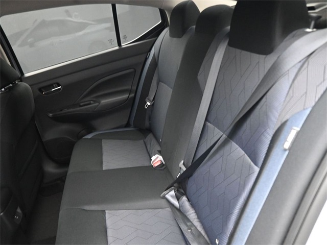 2025 Nissan Versa SV photo 10