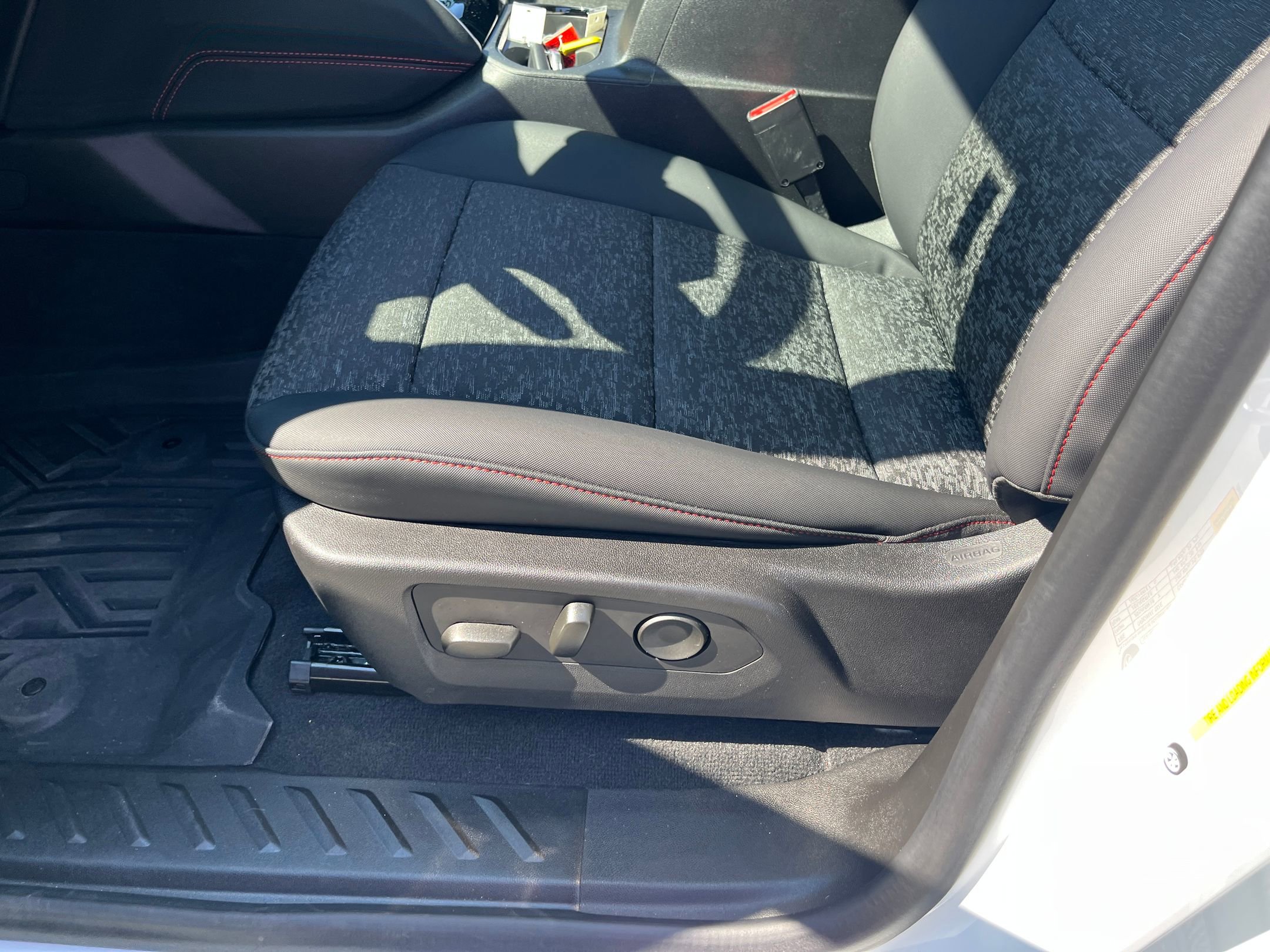 2023 Chevrolet Colorado Z71 photo 14