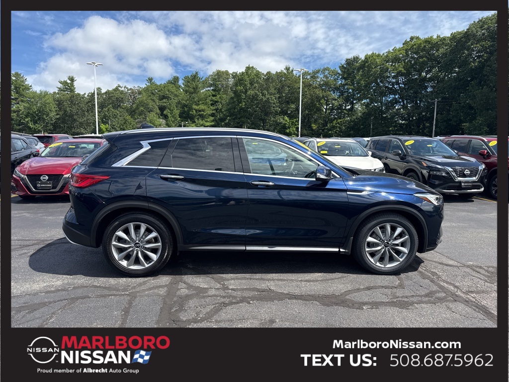2021 Infiniti QX50 Essential photo 8