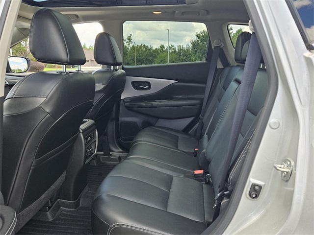 2022 Nissan Murano SL photo 6