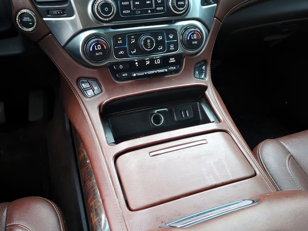 2015 Chevrolet Tahoe LTZ photo 22