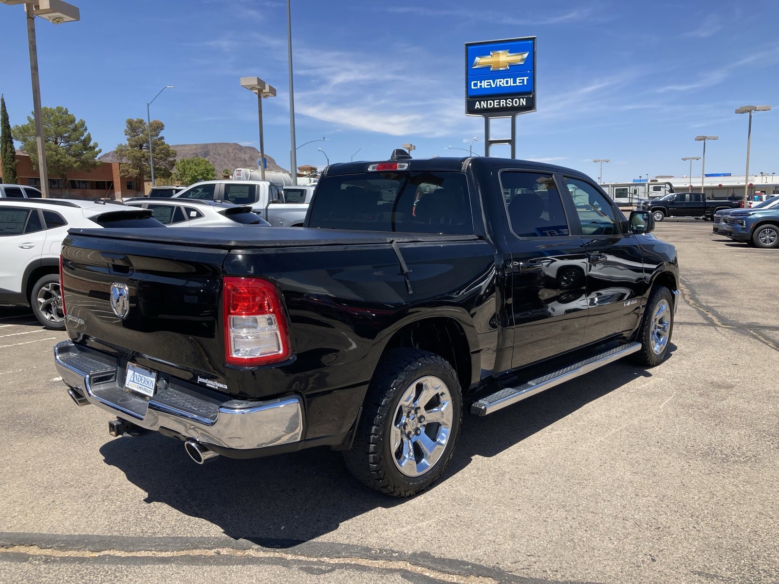 2021 Ram 1500 photo 6