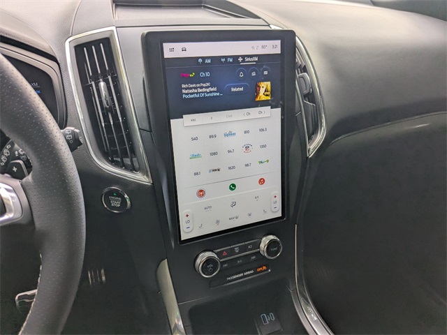 2023 Ford Edge ST photo 18
