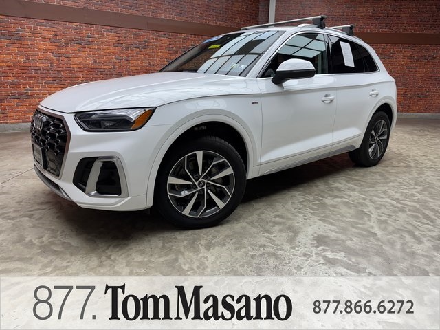 2023 Audi Q5 Premium Plus's photo