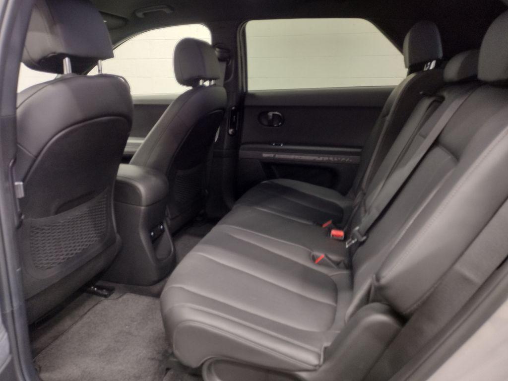 2025 Hyundai Ioniq 5 photo 24