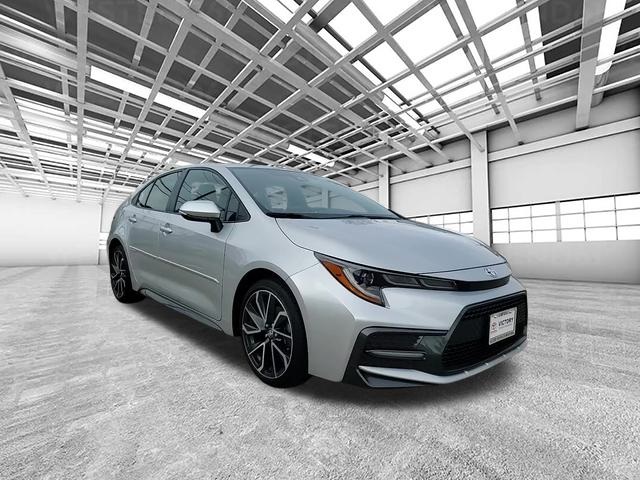 2022 Toyota Corolla SE's photo