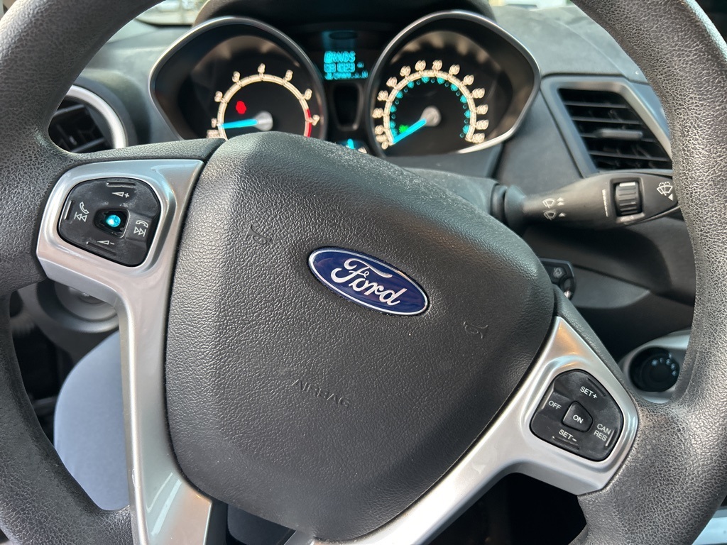 Used 2019 Ford Fiesta SE with VIN 3FADP4BJ6KM115993 for sale in Kansas City