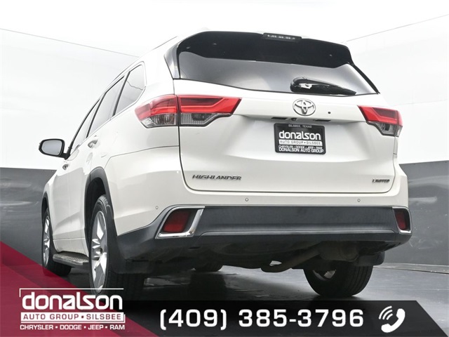2017 Toyota Highlander Limited photo 15