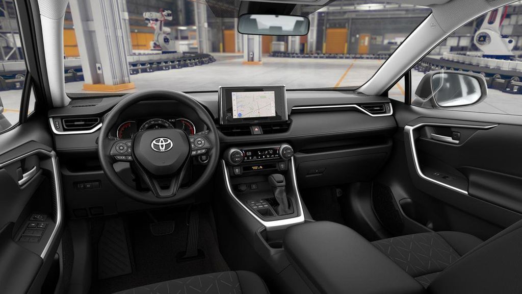 2025 Toyota RAV4 XLE photo 4