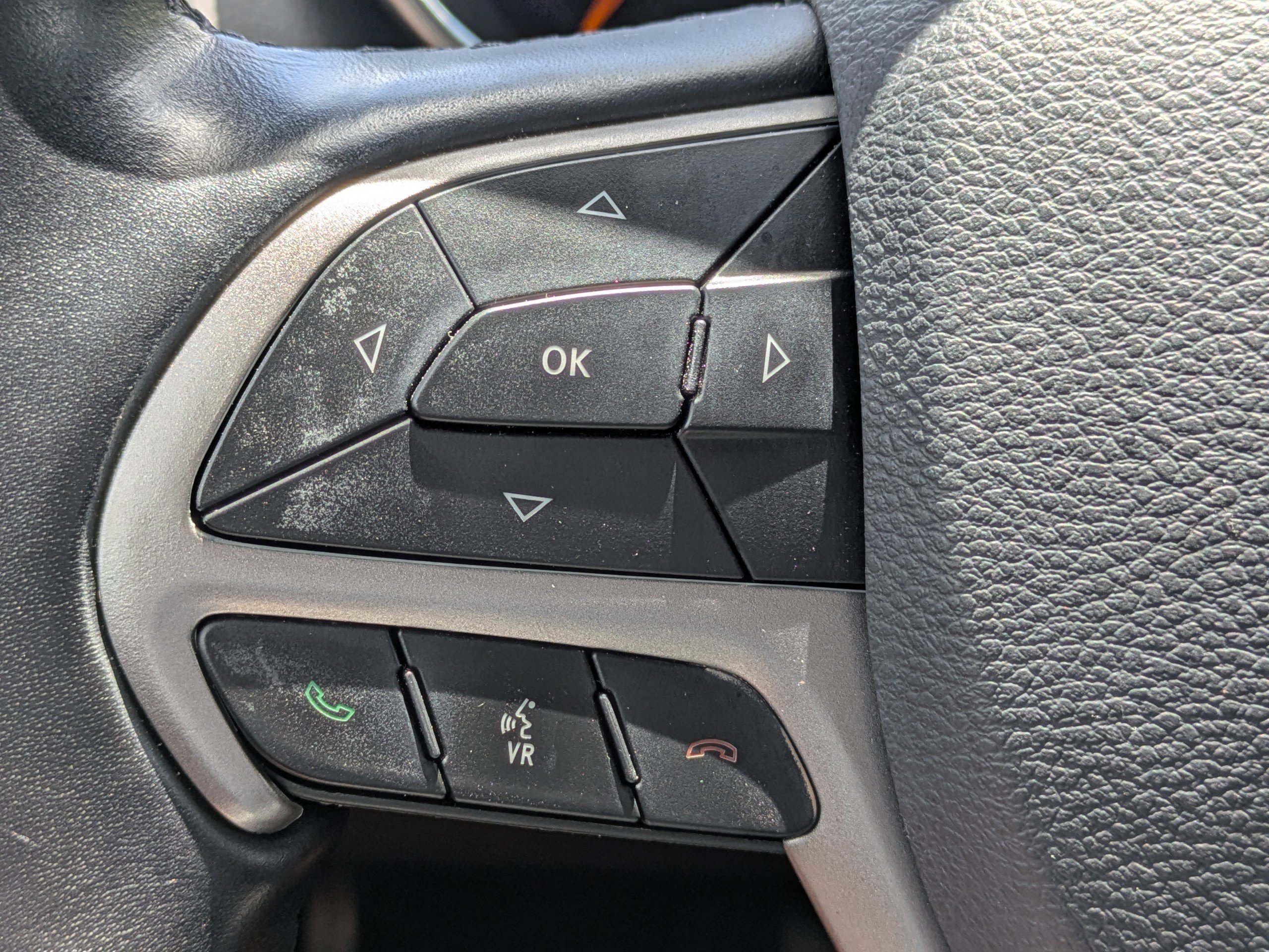 2021 Jeep Grand Cherokee Laredo X photo 24
