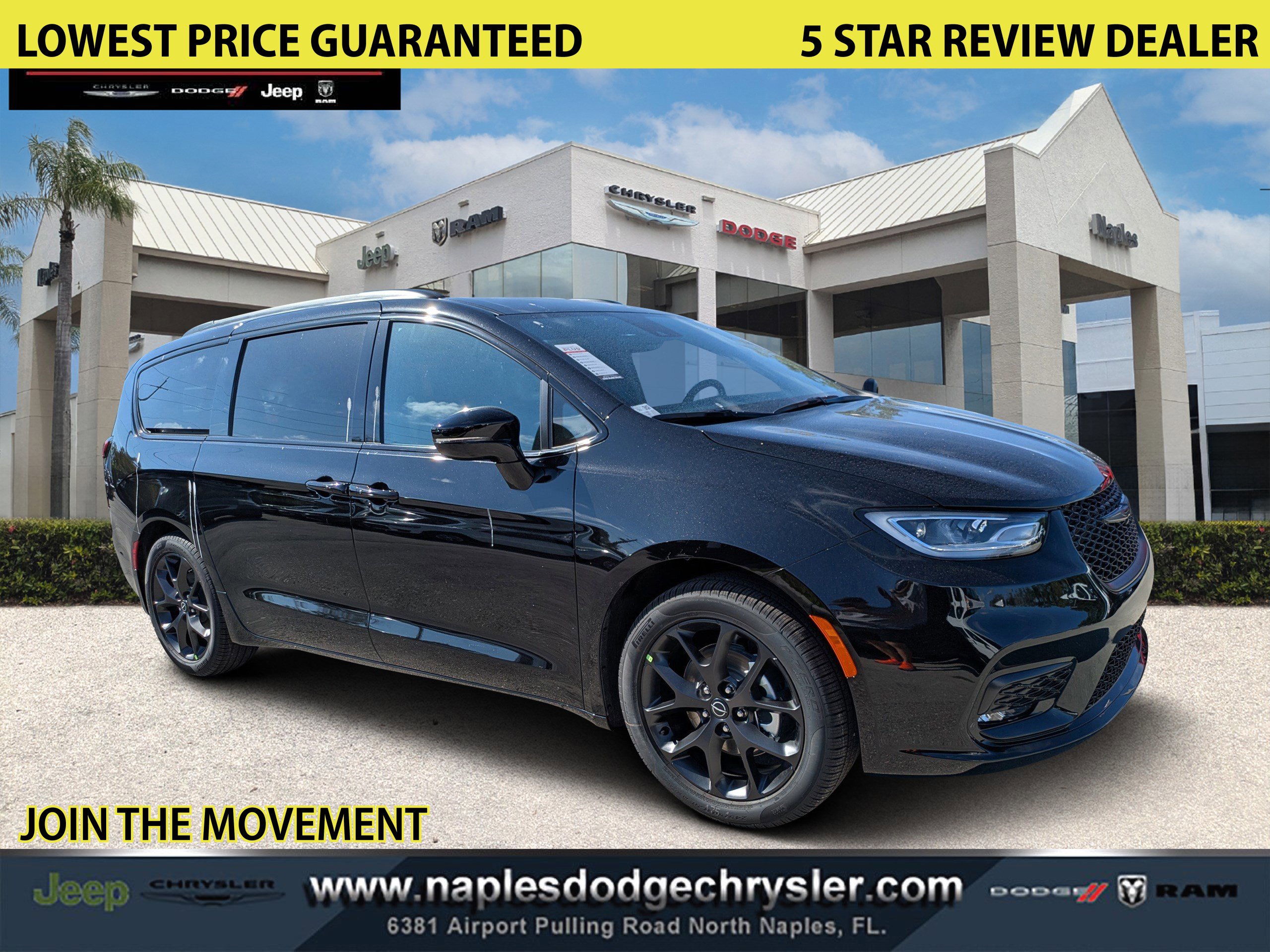 2026 Chrysler Pacifica Select's photo