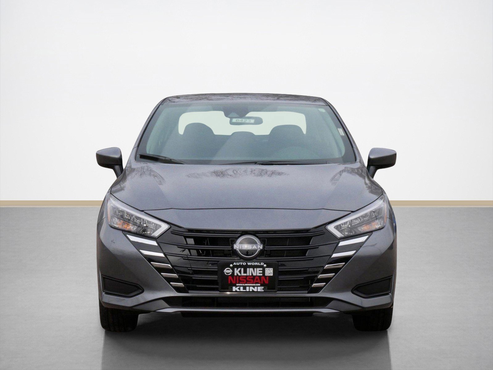 2025 Nissan Versa 1.6 SV photo 4