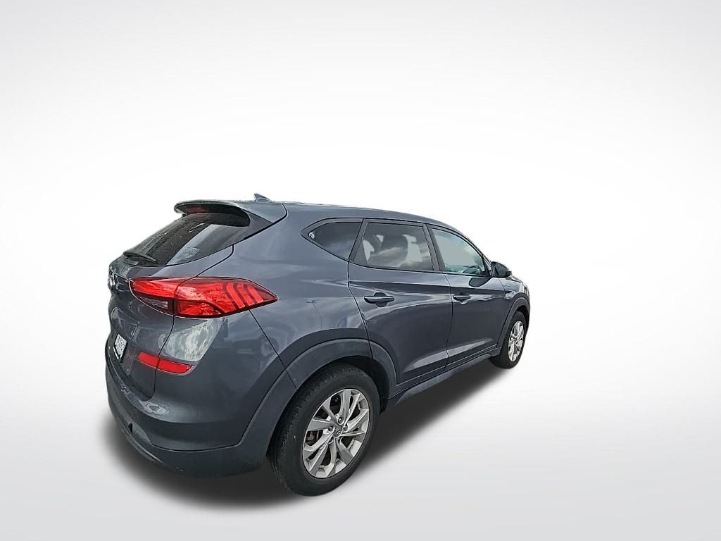 2019 Hyundai Tucson SE photo 3