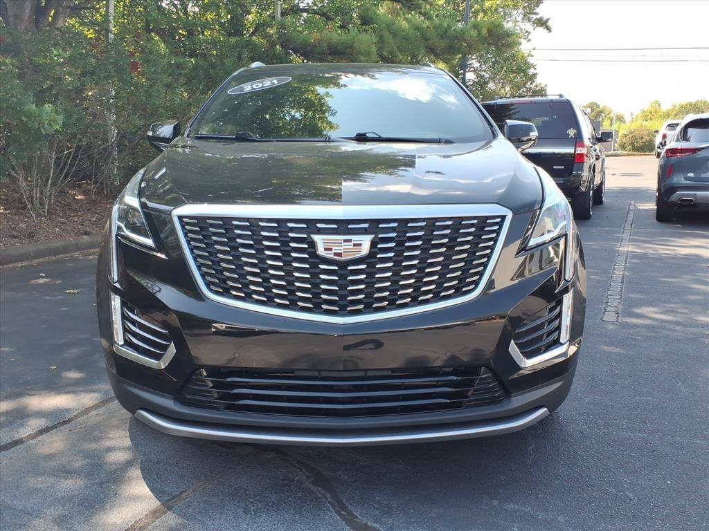 2021 Cadillac XT5 Premium Luxury photo 2