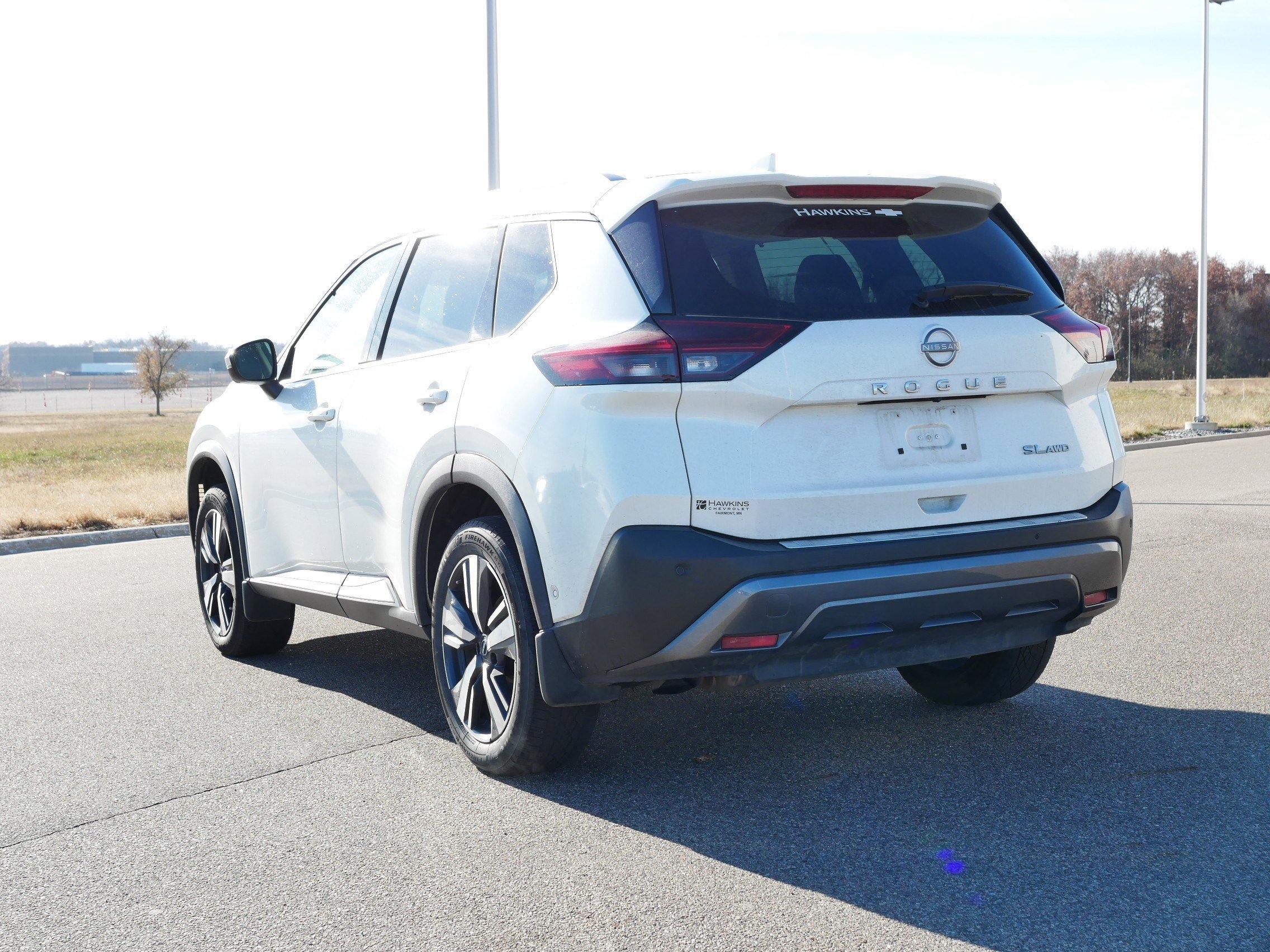 2023 Nissan Rogue SL photo 3