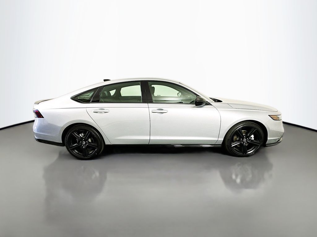 2025 Honda Accord Hybrid Sport-L photo 4