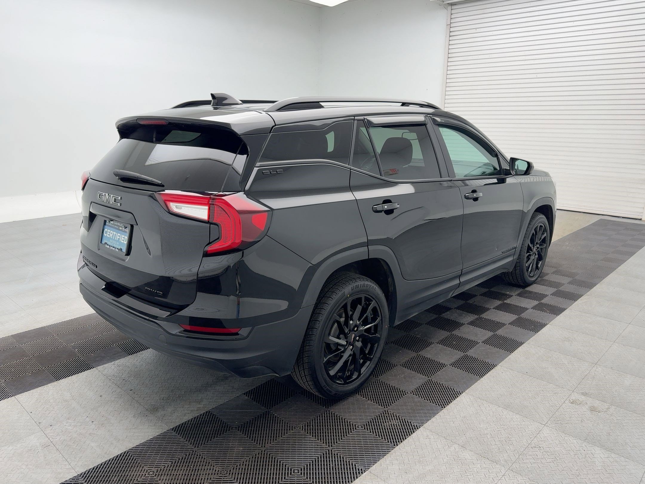 2024 Gmc Terrain SLE photo 8