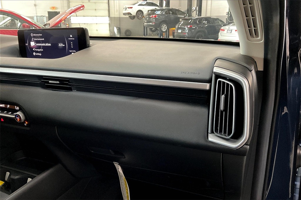 2025 Mazda CX-50 2.5 Select photo 14