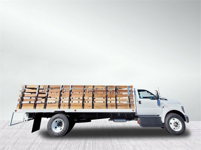2024 Ford F-650 photo 4