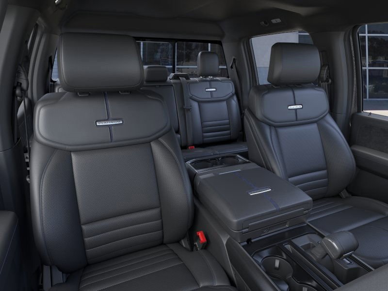 2025 Ford F-150 Platinum photo 8