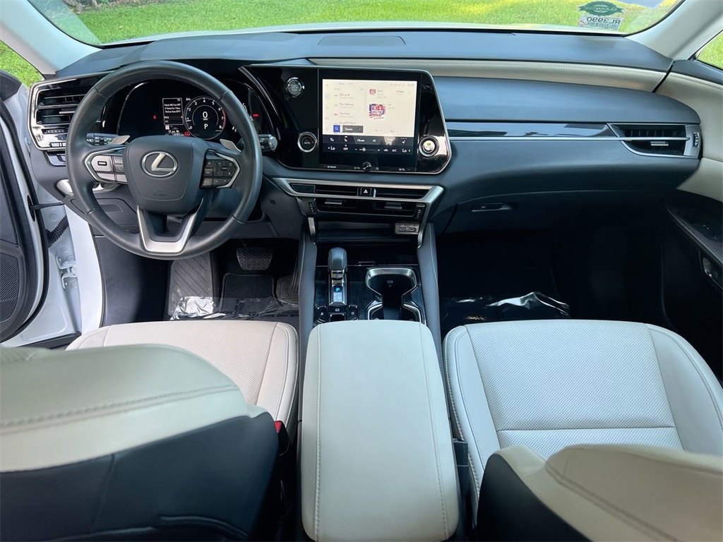 2024 Lexus RX 350 photo 18