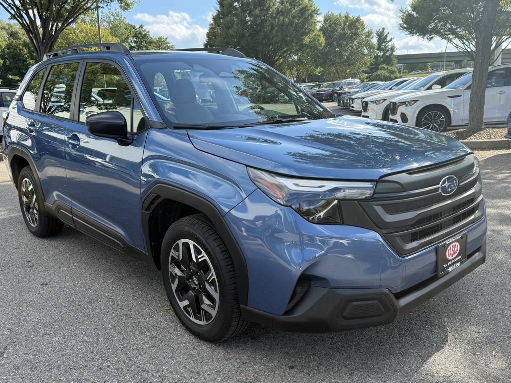 2025 Subaru Forester Base photo 4