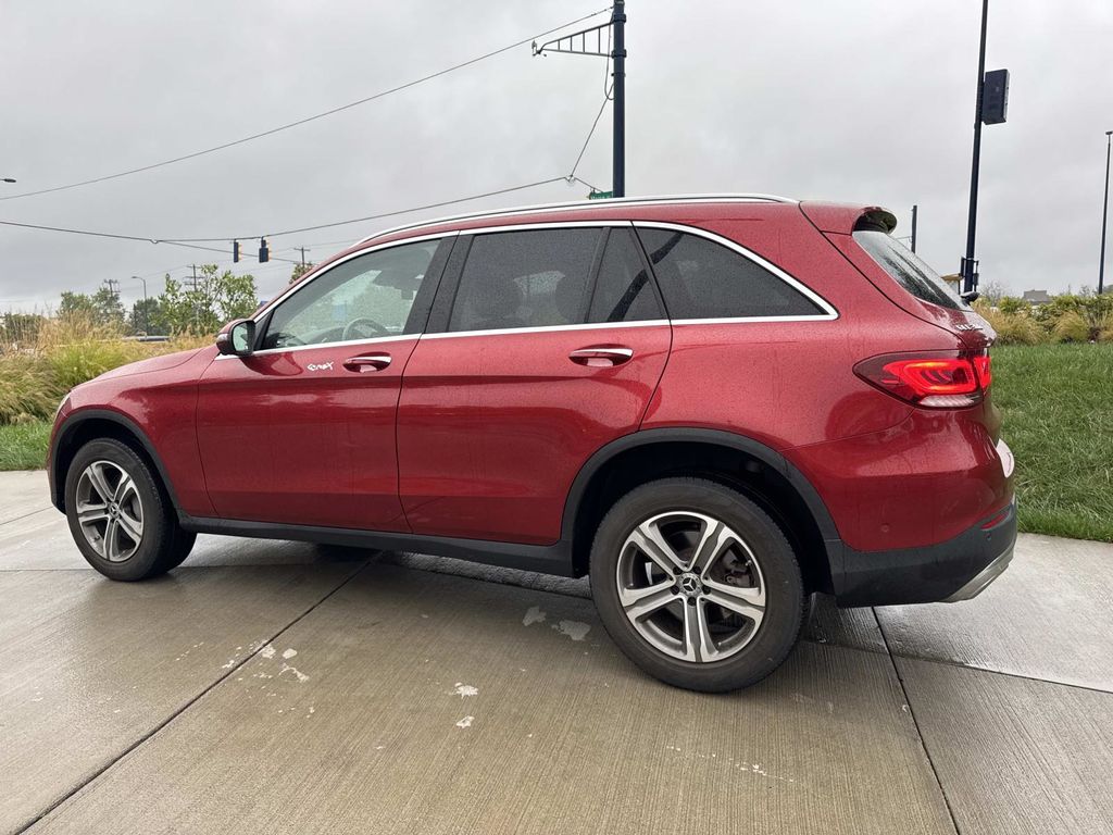 2022 Mercedes Benz GLC 300 4MATIC photo 3