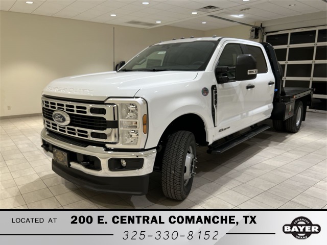 2026 Ford F-350 Super Duty Chassis Cab XL's photo