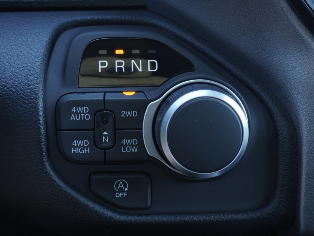 2026 Ram 1500 Big Horn Night Edition photo 18