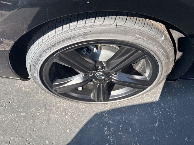 2025 Honda Accord Hybrid Sport-L photo 9