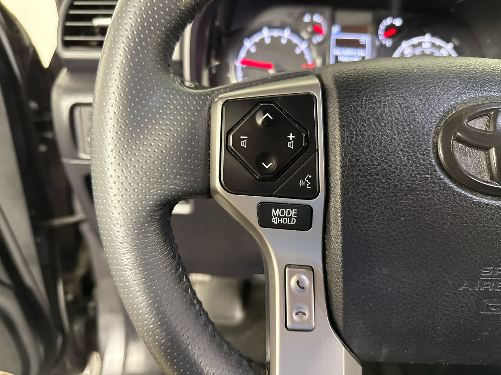 2021 Toyota 4Runner SR5 Premium photo 26