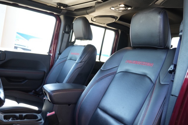 2021 Jeep Gladiator Rubicon photo 15