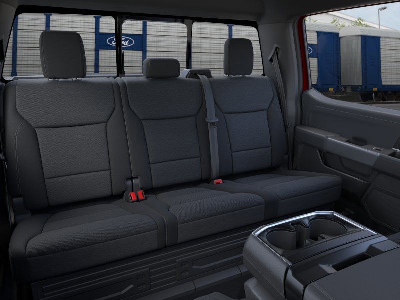 2025 Ford F-150 XLT photo 11