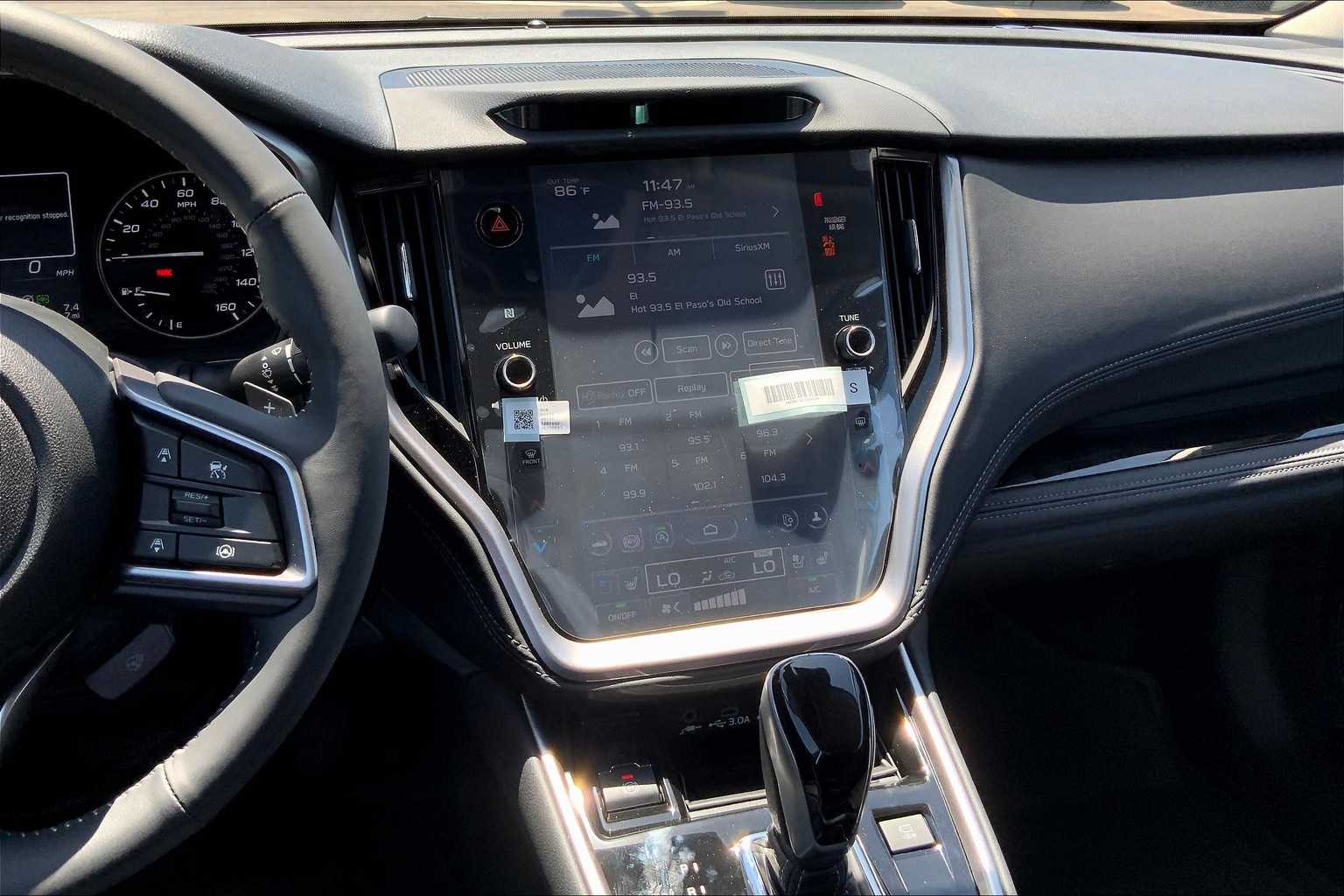 2025 Subaru Outback Touring XT photo 6